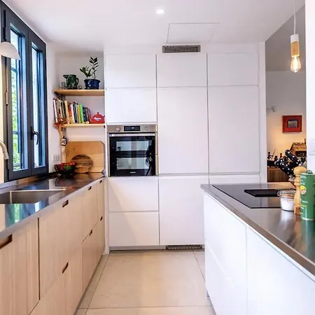 Magical With Secluded Garden - Beach, Port & Centre Willa Vallauris